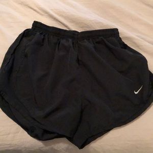 Black nike shorts